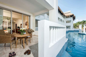 Junior Suite Deluxe Swimout - Grand Riviera Princess All Suites Resort & Spa All Inclusive